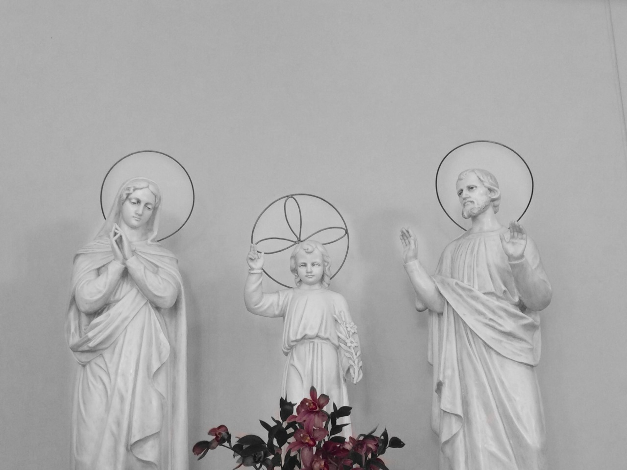 Feature Art Holy Family